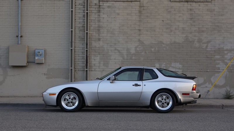 944 (1982-1991)